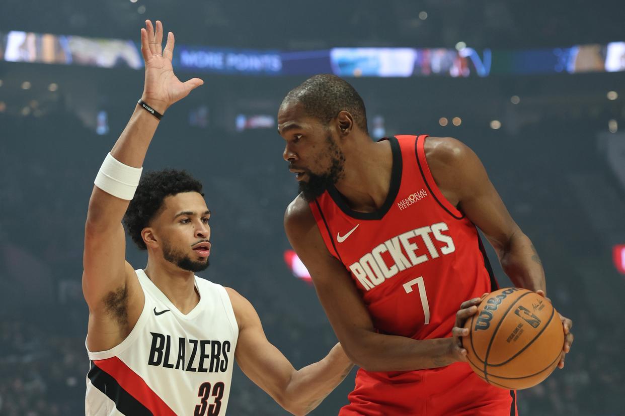 lol投注-年薪仅1060万！火箭神射轰19+7+10+6+2，季后赛对决，他决定上限